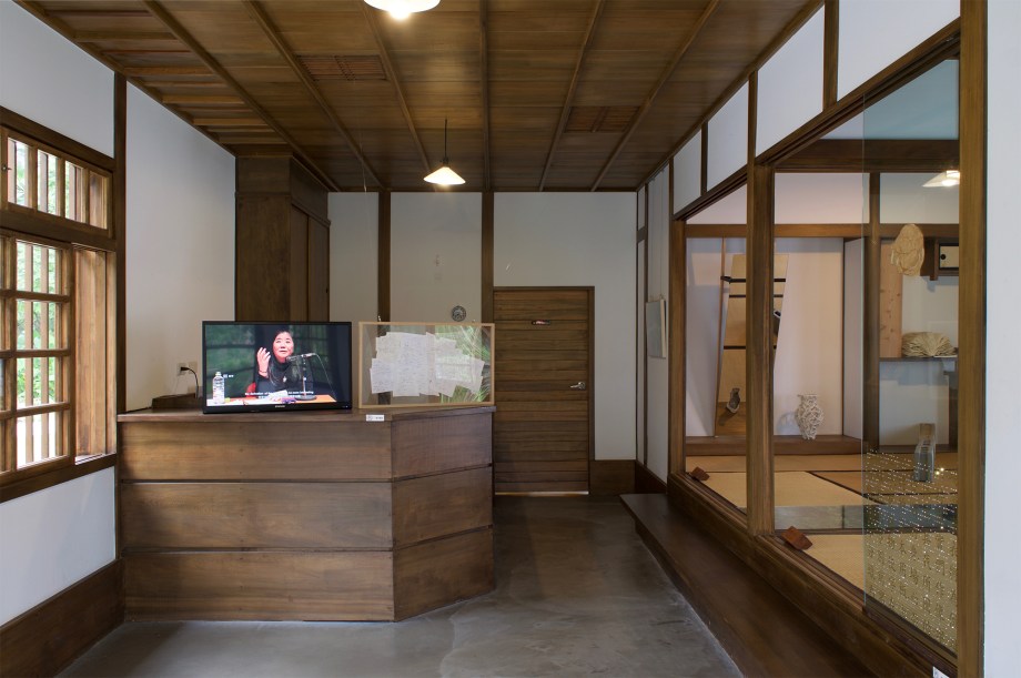 2-_dsc0141_email_adj